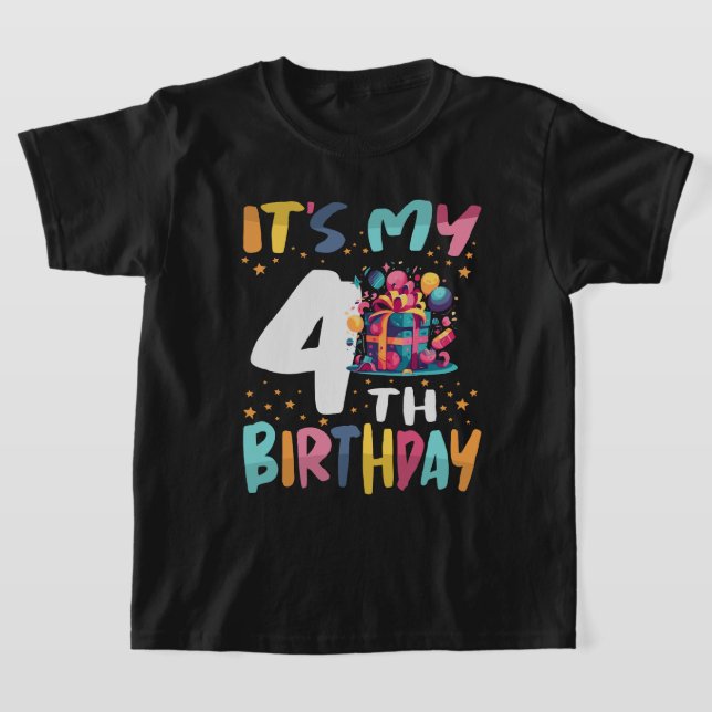T-shirt C'est mon 4ème anniversaire Anniversaire de enfant (Poser)