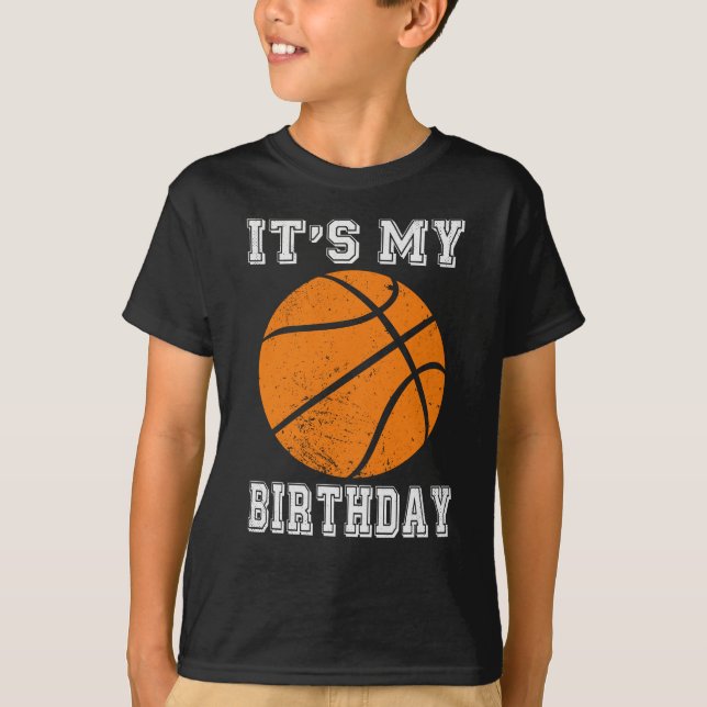 T-shirt C'est mon design de basket-ball d'anniversaire (Devant)
