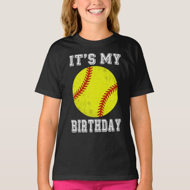 T-shirt C'est mon design de softball pour anniversaire (Devant)