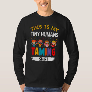 T-shirt C'Est Mon Petit Humain Qui Donne Du Thé À La Garde