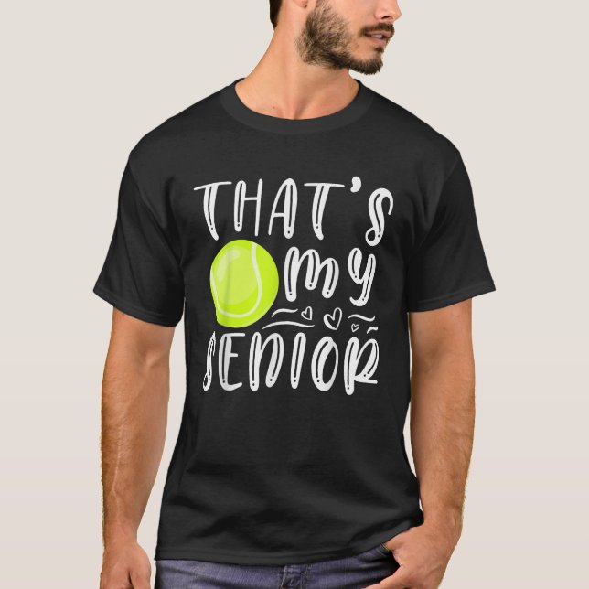 T-shirt C'est mon senior Tennis Maman Papa Frère Soeur Gam (Devant)