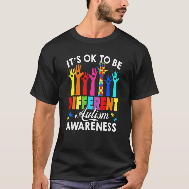 T-shirt C'est Ok Pour Être Différent Puzzle De La Main De  (Devant)
