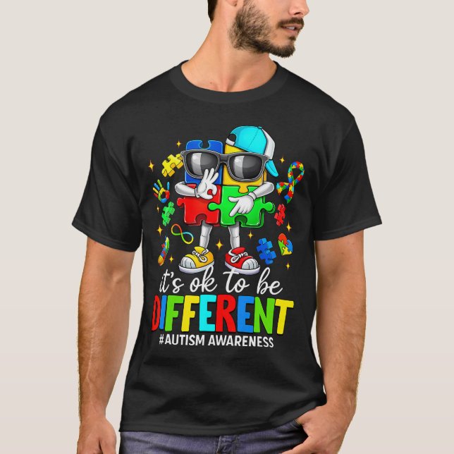 T-shirt C'est Ok Pour Être Différent Six Sept 6 7 Autisme (Devant)