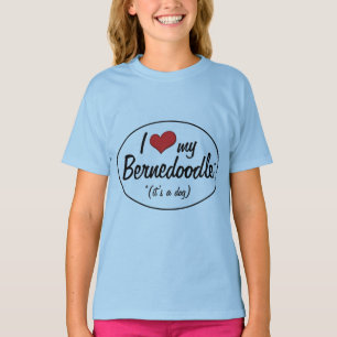 T-shirt C'est un chien ! J'aime mon Bernedoodle