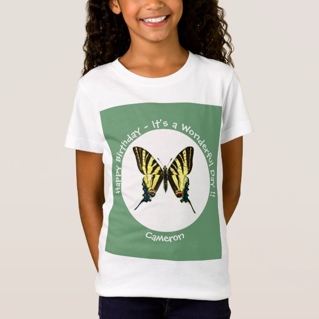 T-Shirt C'est une fête d'anniversaire de papillon à queue  (Devant)
