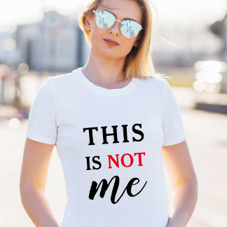 T-shirt Cette citation drôle n'est pas moi Rouge Noir