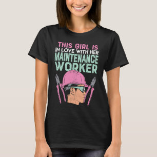 T-shirt Cette Fille Est Amoureuse De Son Employé De Mainte