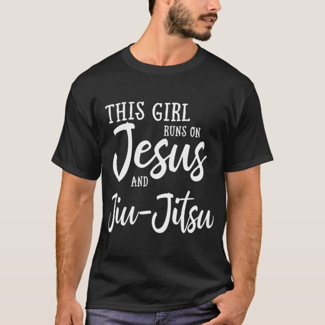 T-shirt Cette Fille Fonctionne Sur Jésus Et Jiu Jitsu Chri (Devant)