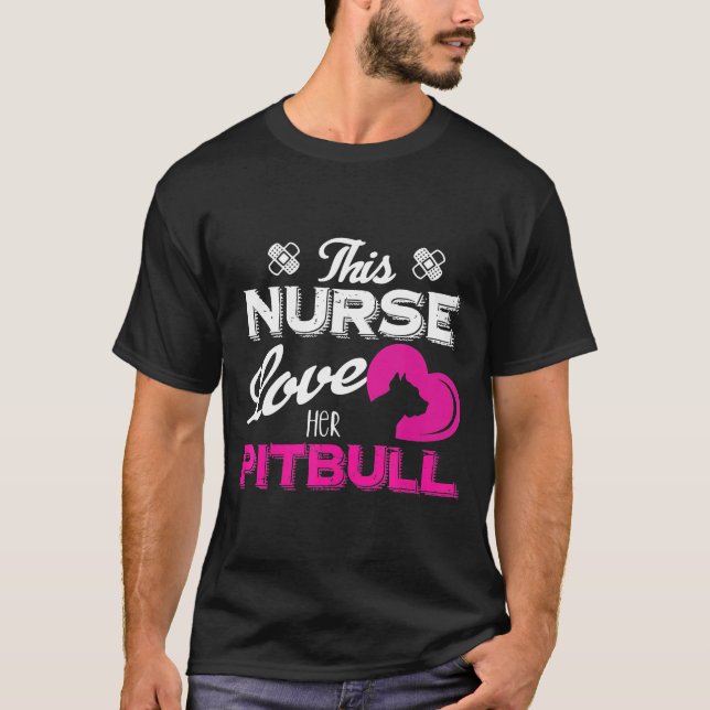 T-shirt Cette Infirmière Aime Son Pitbull (Devant)