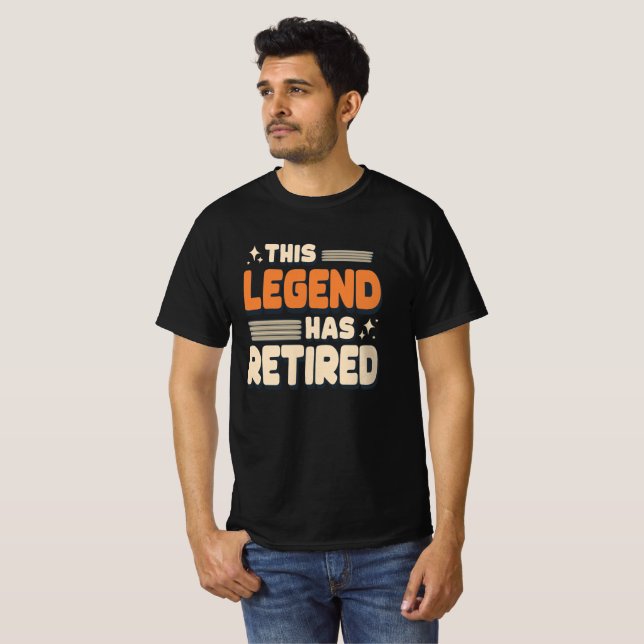 T-shirt Cette Légende A Retraité Drôle Texte Classique (Devant entier)