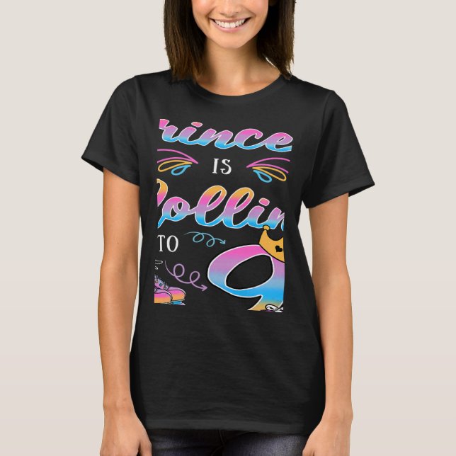 T-shirt Cette Petite Princesse Est En Train De Rouler Dans (Devant)