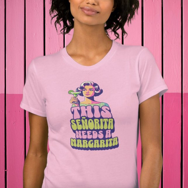 T-shirt Cette Señorita a besoin d'une Margarita Retro (This Señorita Needs a Margarita Retro T-Shirt)