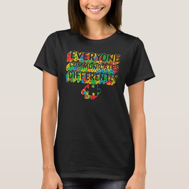 T-shirt Chacun communique différemment Puzzle spécial E (Devant)