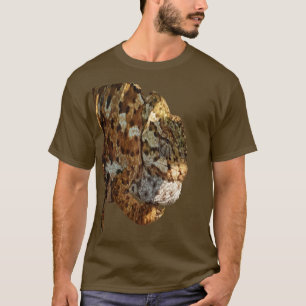 T-shirt Chameleon Accroché Sur Un Vecteur De Clôture De Fi