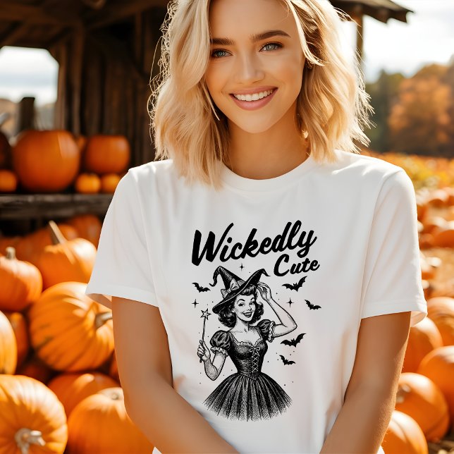T-shirt Chandail féminin d'Halloween (Créateur téléchargé)