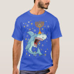 T-shirt Chanukah Menorah juive Requin Drôle Hanukkah T-Shi<br><div class="desc">Chanukah Menorah juive Requin Drôle T-Shirt Hanukkah .</div>