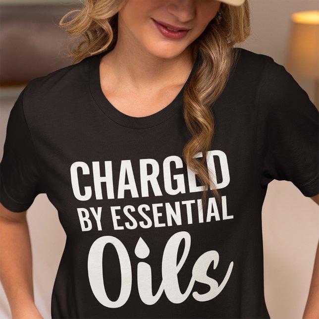 T-shirt Chargé par Huiles Essentielles Puissante Herbes T- (Créateur téléchargé)