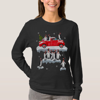 T-shirt Chariot rouge de Penguins Camion Santa Hat Penguin