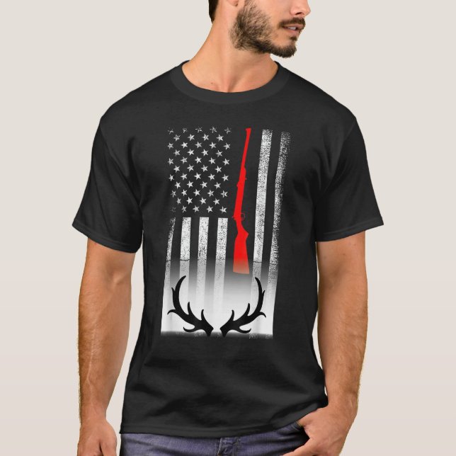 T-shirt Chasse aux cerfs Drapeau américain USA Fier Hunter (Devant)