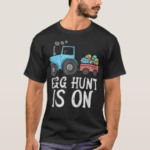 T-shirt Chasse Aux Oeufs Pour Enfants Sur Le Tracteur Oeuf