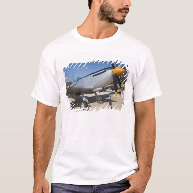 T-shirt Chasseur Spitfire construit par les Britanniques (Devant)