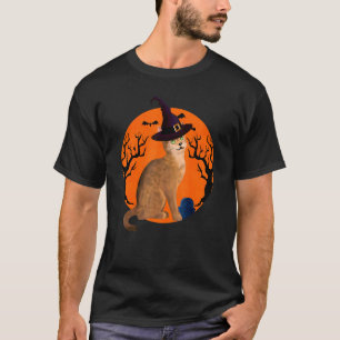 T-shirt Chat abyssin chapeau de sorcière d'Halloween et lu
