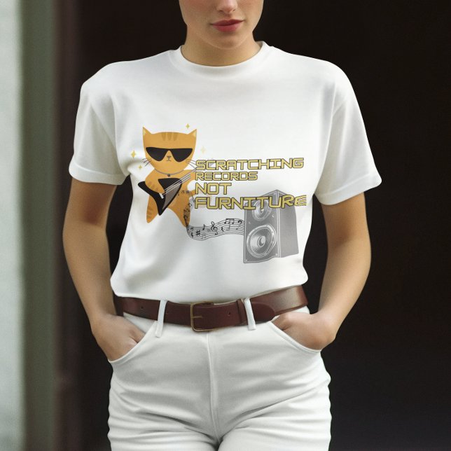 T-shirt Chat avec guitare rayures disques pas meubles (Créateur téléchargé)