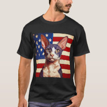 Chat Cornish Rex devant le drapeau américain