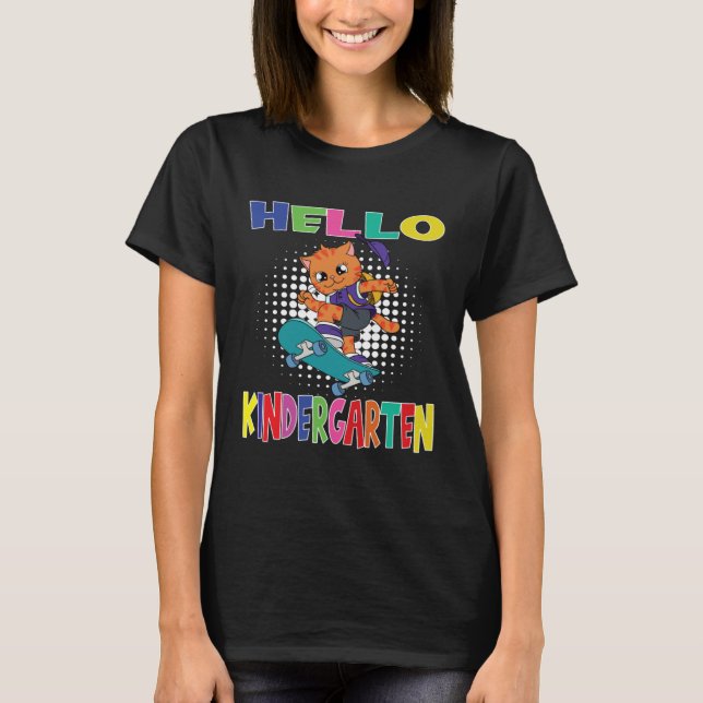 T-shirt Chat de maternelle qui fait du skateboard Hello (Devant)