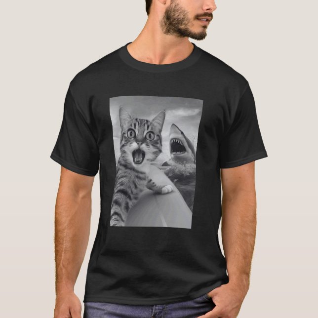 T-shirt Chat drôle selfie avec requin (Devant)