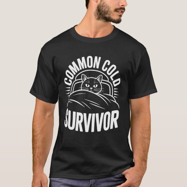 T-shirt Chat Drôle Survivant Du Rhume Commun (Devant)