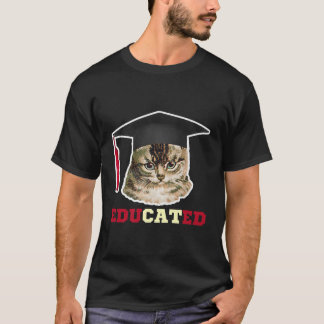 T-shirt Chat instruit dans la casquette de graduation Funn