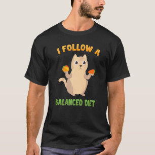 T-shirt Chat Je Suis Un Régime Équilibré Tacos Carottes En