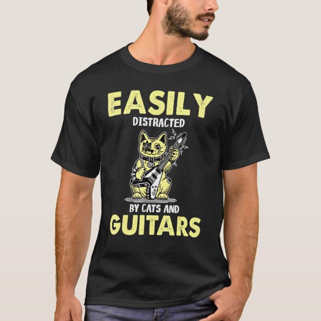 T-shirt Chat Jouer De La Guitare Facilement Distrait Par L (Devant)