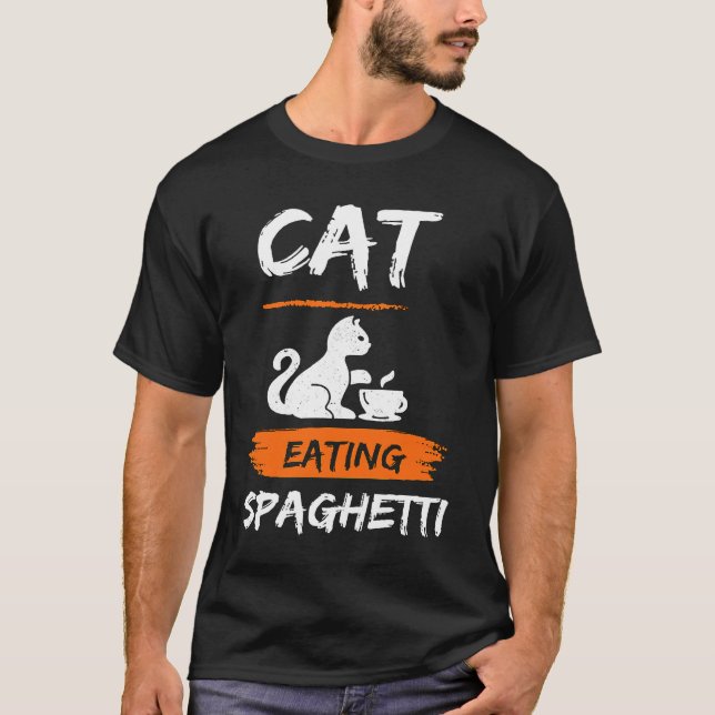 T-shirt Chat mangeant des spaghetti et des nouilles avec u (Devant)