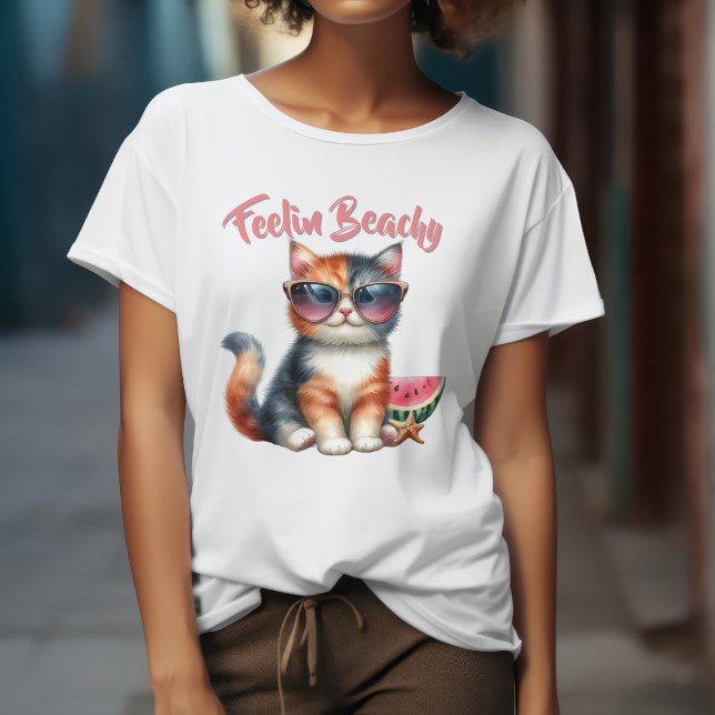 T-shirt Chat Mignon à l'aise à la Plage (Créateur téléchargé)