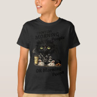 Chat noir grincheux amateur de café mignon matin d