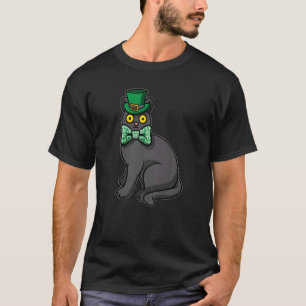 T-shirt Chat noir portant une casquette de lierre avec la