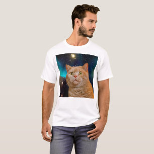 T-shirt Chat observant l'espace