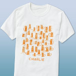T-shirt Chat orange personnalisé<br><div class="desc">Joli petit chats au gingembre orange aquarelle,  parfait pour les amoureux des animaux. Art original de Nic Squirrell. Modifiez le nom ou supprimez-le si vous préférez customiser.</div>