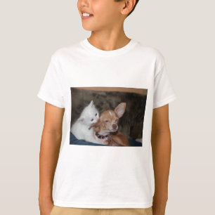 T-shirt Chat qui lèche Chien