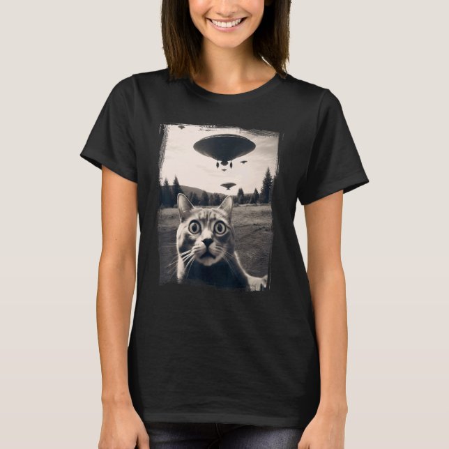 T-shirt Chat Selfie Invasion Alien Mème Drôle Chat Mignon  (Devant)