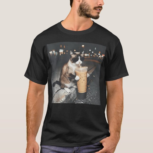 T-shirt Chat Snowshoe Buvant un Café Glacé Drôle (Devant)