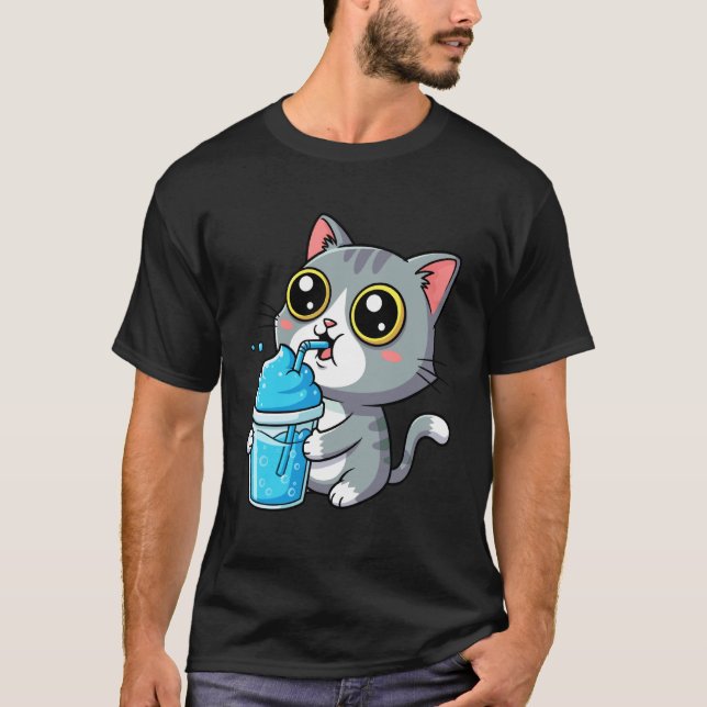 T-shirt Chat Tabby Gris Adorable Buvant une Boisson Bleue  (Devant)