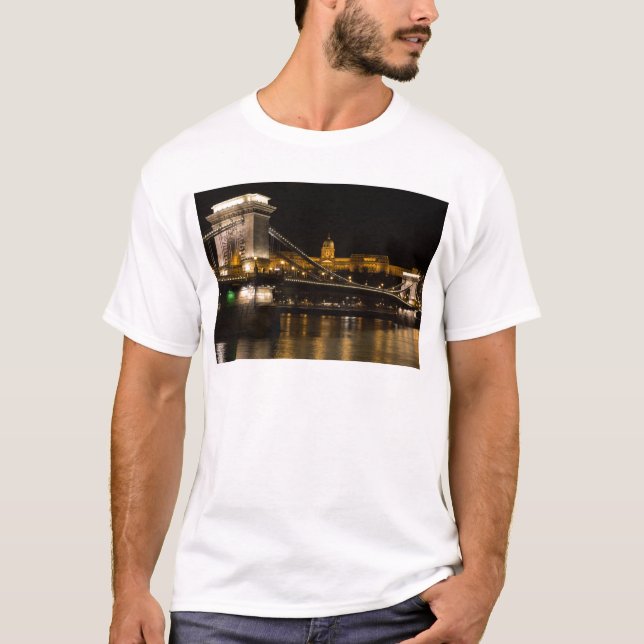 T-shirt Château de Hungary Budapest (Devant)