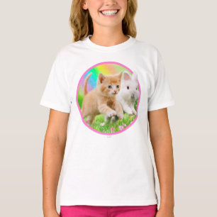 T-shirt Chaton et lapin avec l'arc-en-ciel