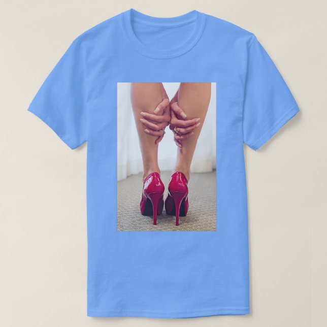 T-shirt Chaussures rouges (Design devant)