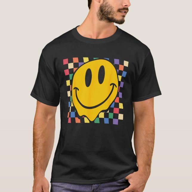 T-shirt Checkerboard Smiling Face Groovy LGBT Rainbow Prid (Devant)