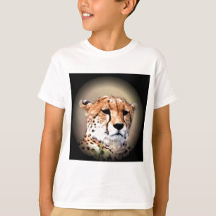 T-shirt Cheetah Portrait par Pleine lune : La grâce de la 