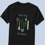 T-shirt Chef chef personnalisé<br><div class="desc">Fun Head Chef design avec ustensiles de cuisine vintages pour votre chef préféré,  cuisinier ou expert grill. Modifiez le nom et le texte à personnaliser.</div>